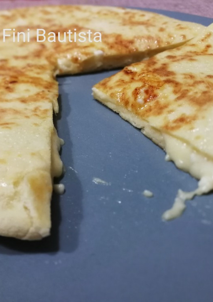 Una foto de Torta rellena de queso