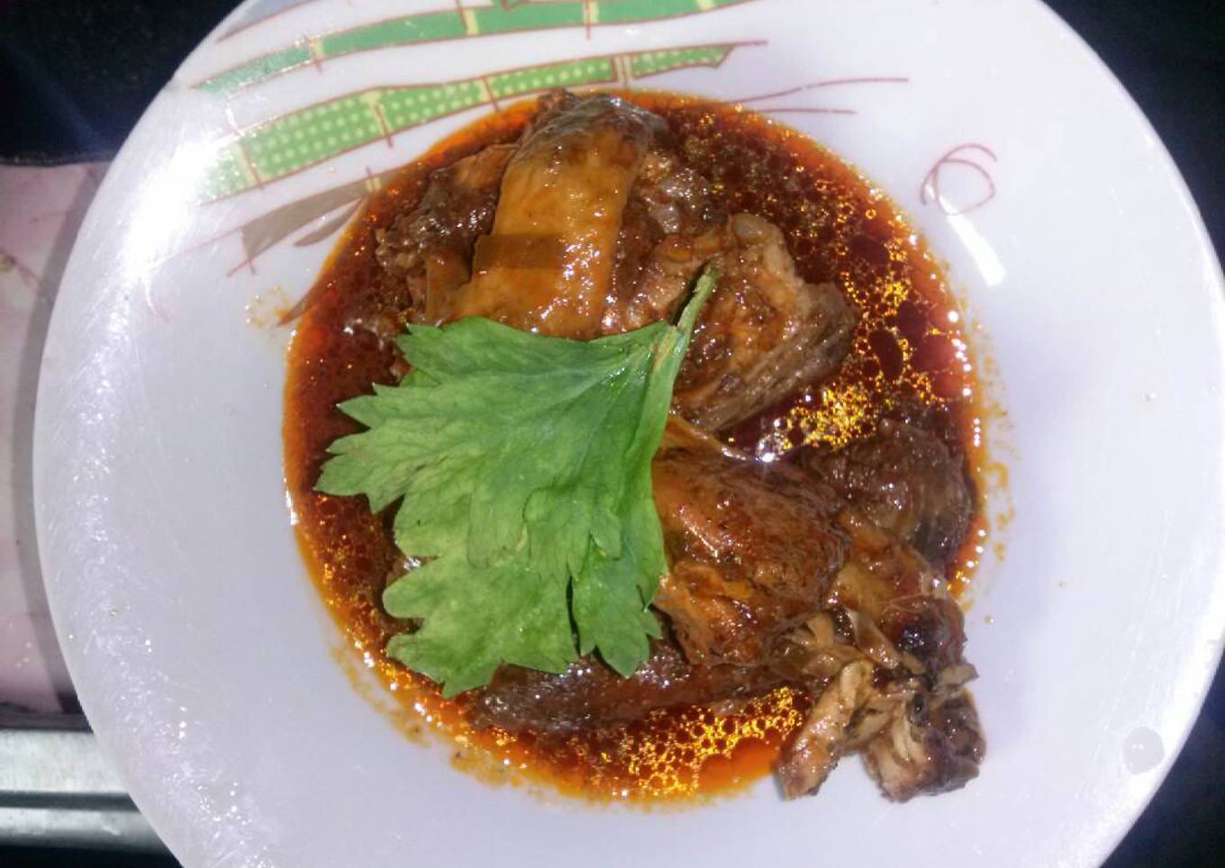 Pollo guisado con azúcar