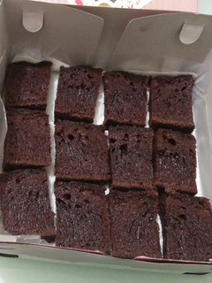 Foto resep (16)Bolu karamel sarang semut versi rice cooker