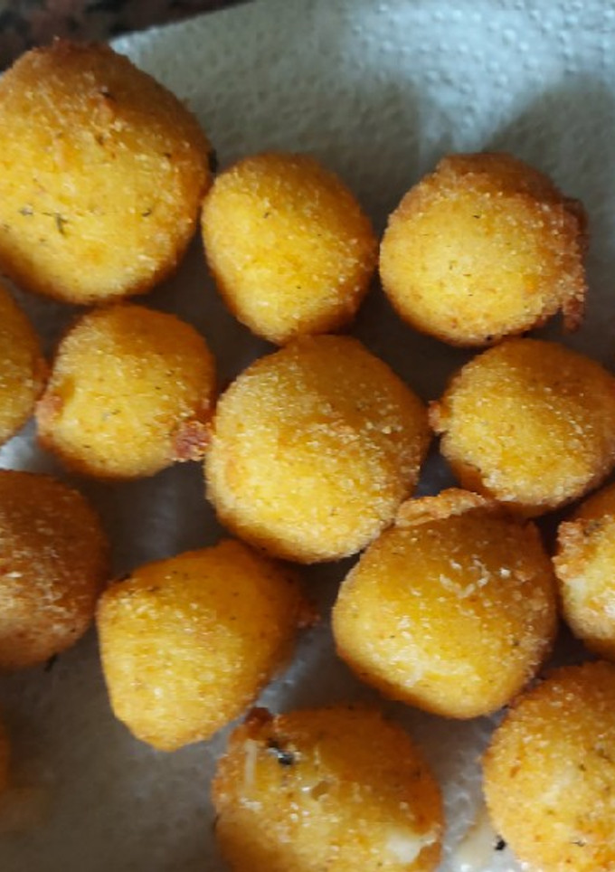 Una foto de Croquetas de pimienta y canela
