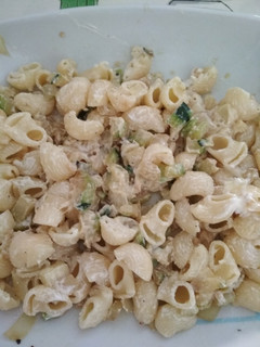 Una foto de Pasta con calabacín y queso Philadelphia