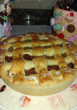 Una foto de Pastafrola mixta batata y membrillo