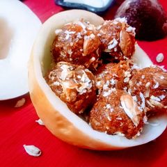 A picture of Sharda laddu.