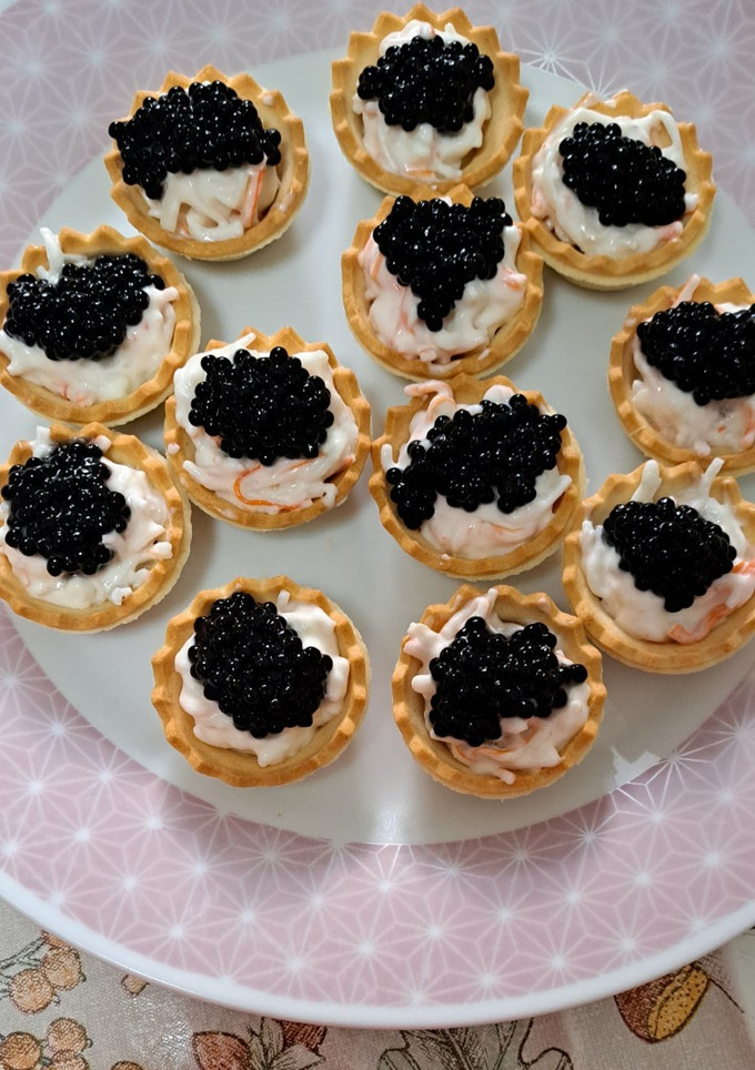Una foto de Tartaletas de chasca con sucedáneo de caviar