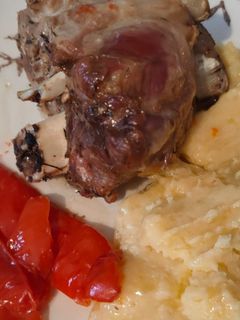 Una foto de Codillo de cerdo al horno. 🐖