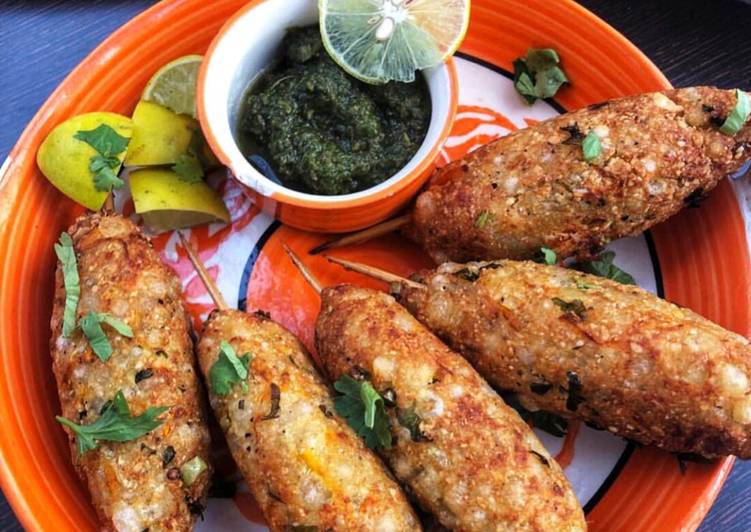 Recipe of Super Quick Homemade Sago veggies skewers with mint coriander sauce