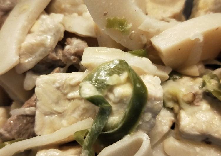 Resep Rebung santan tempe daging cabai hijau yang Enak Banget