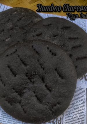 Gambar Bamboo Charcoal Pizza Base