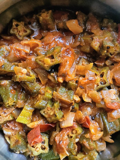 வெண்டைக்காய் பச்சடி(vendaikkai pachadi recipe in tamil) செய்முறை முக்கிய புகைப்படம்