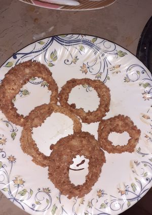 A picture of Onion rings.