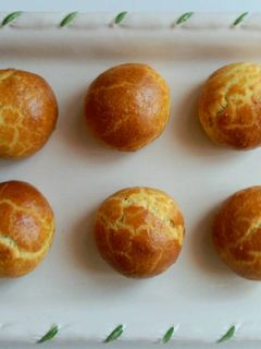Una foto de Bollinos de queso azul con membrillo