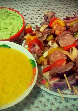 Una foto de Brochetas Mar y Tierra