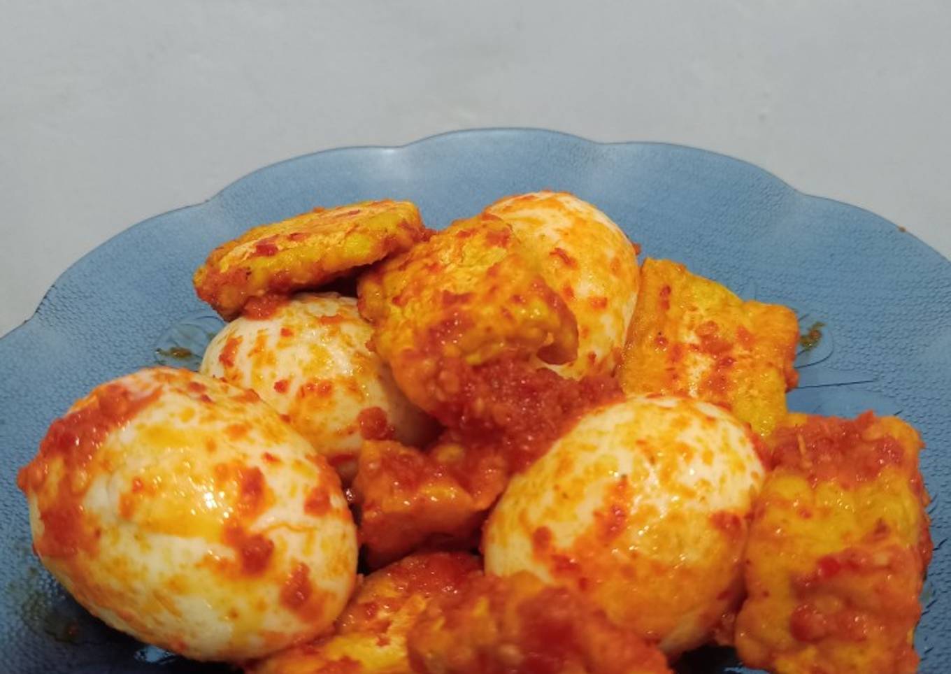 11. Telor dan tahu balado