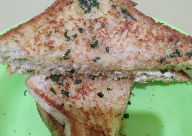 Garlic Cheese Celery Bread