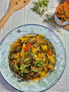 Foto resep Pindang Iga Sapi Khas Palembang Lemak Nian