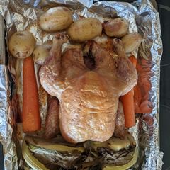 A picture of One Pot Roast Chicken Dinner.