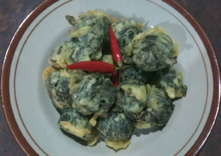 Tutorial mengolah Rollade daun singkong ???? nikmat