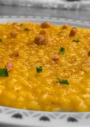 Foto di Risotto alle carote, nocciole tostate e cacao 🥕🥜🍫
