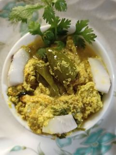 কুমড়ো ফুলের ভাপা(kumro phuler bhapa recipe in Bengali) রেসিপির প্রধান ছবি