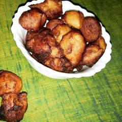 Banana Fritters Kolar Bora A picture of Banana Fritters Kolar Bora.