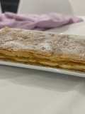 Pastel milhojas de hojaldre y crema pastelera