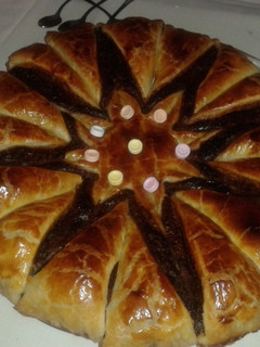 Una foto de Tarta de hojaldre con nocilla