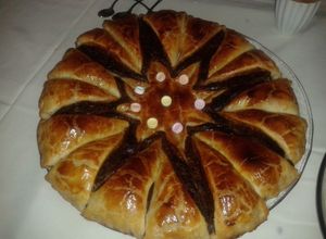 Una foto de Tarta de hojaldre con nocilla
