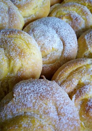 Vanília pudingos csiga recept fotója