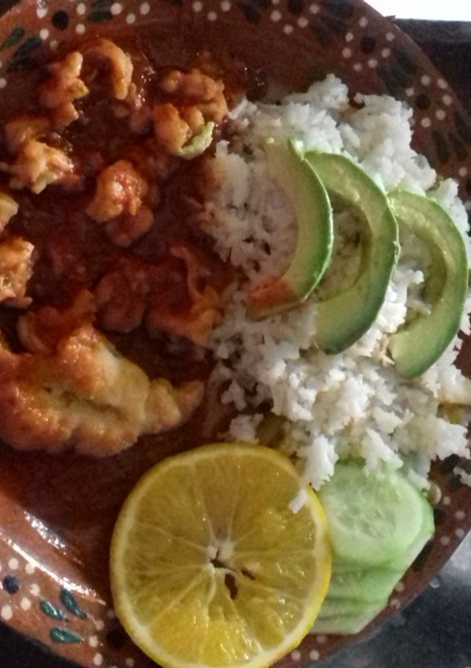 Una foto de Camarones a la diabla
