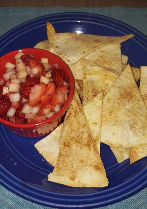 A picture of Fruit salsa with cinnamon sugar chips.