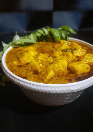 व्रत वाला पनीर कोरमा(vrat wala korma recipe in india) रेसिपी मुख्य फोटो