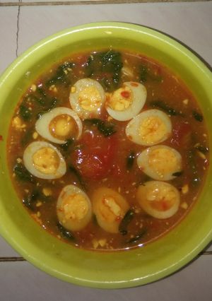 Foto resep Sup merah telur puyuh dan kangkung