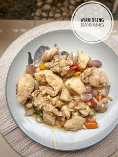 Foto resep Ayam Oseng Bawang