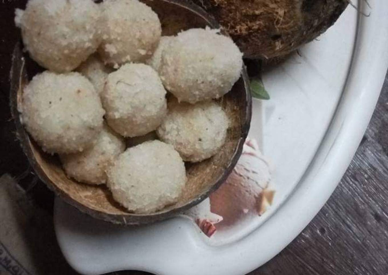 Coconut Laddu