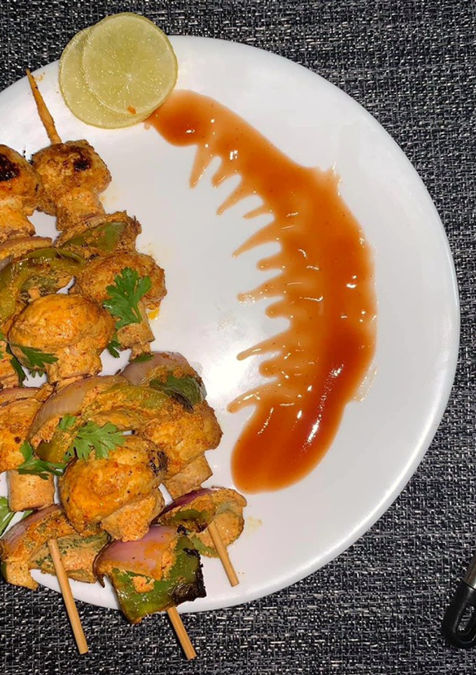 காளான் (மஸ்ரூம்) டிக்கா (Kaalaan tikka recipe in tamil) செய்முறை முக்கிய புகைப்படம்