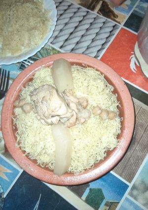 صورة لوصفة رشتة بالدجاج