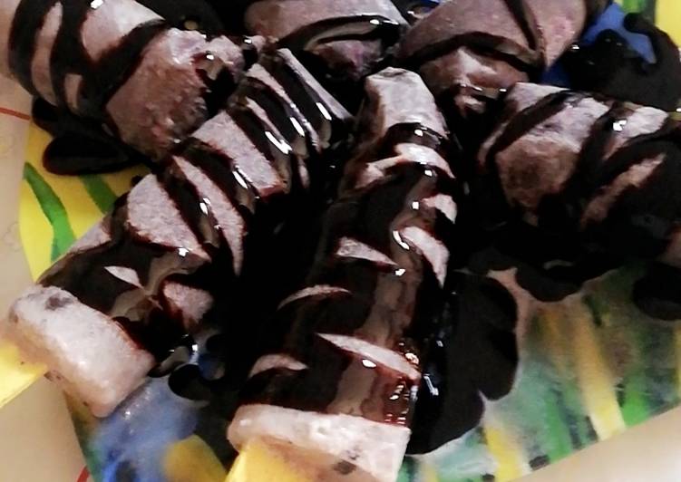 Recipe of Quick Oreo popsicle