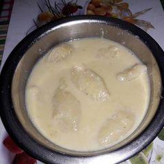 A picture of Doodh puli pitha.