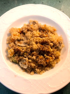 Una foto de Quinoa con verduras y champiñones (Monsieur Cuisine Connect)