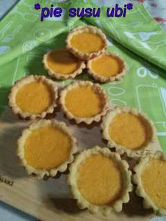 Foto resep *pie susu ubi*