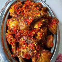 Ayam goreng rica রেসিপির প্রধান ছবি