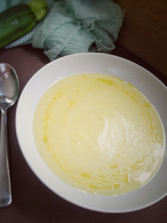 Una foto de Crema de calabacín con MC