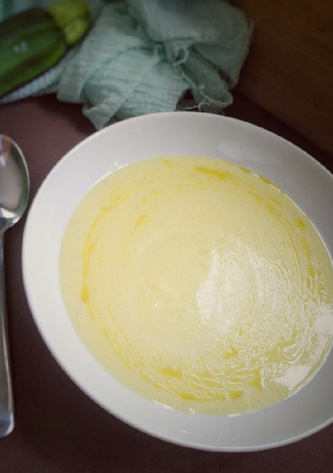 Una foto de Crema de calabacín con MC