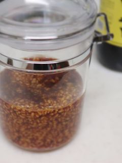 A picture of How to make soy sauce with rice malt(koji).