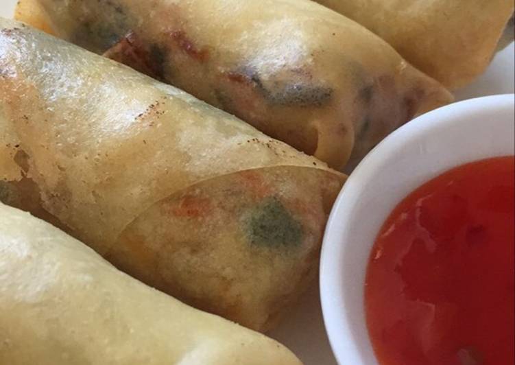 Simple Way to Prepare Any-night-of-the-week Springroll with sweet and chilli sauce