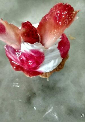 A picture of Fruit tart.