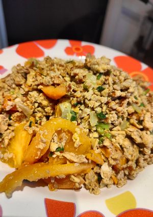 Hình của món Thịt bò bằm trứng cà chua.