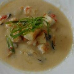 A picture of Seafood Bisque.
