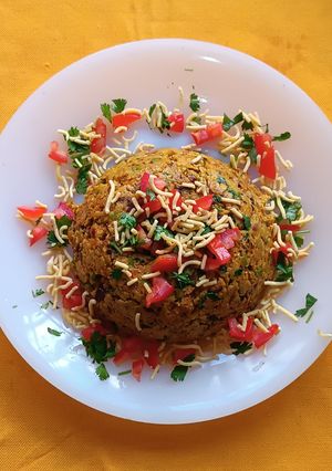 A picture of Fiber Rich Oats Masala Upma.