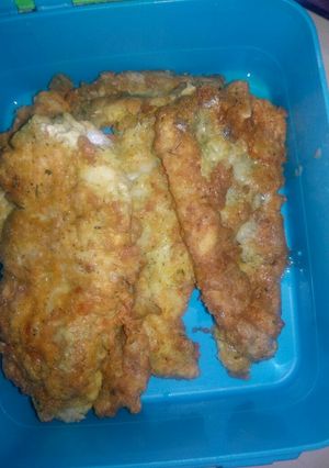 A picture of Fried fish.